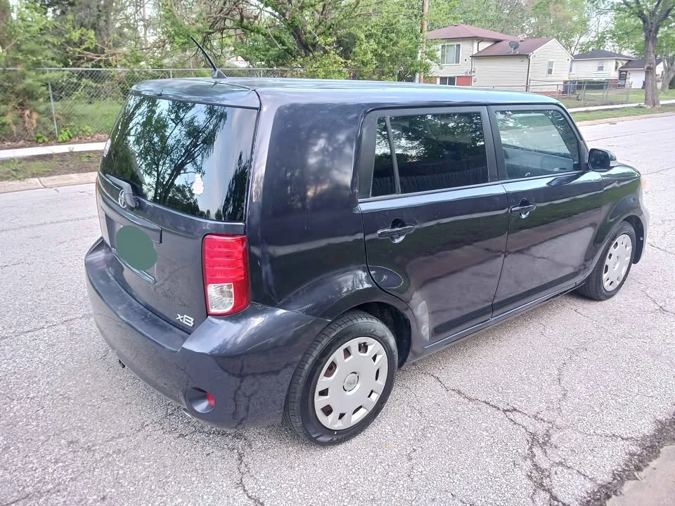 2011 Scion xB - Image 3 of 16