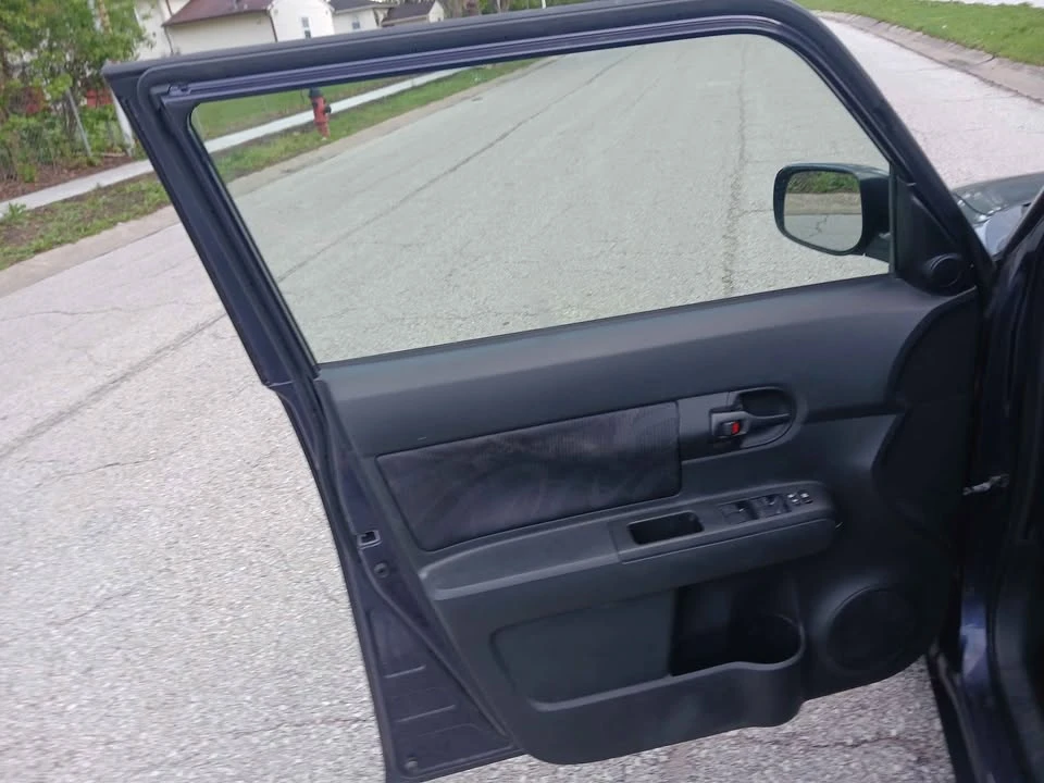2011 Scion xB - Image 13 of 16