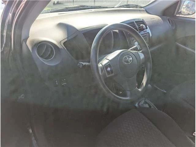 2011 Scion xD - Image 5 of 10