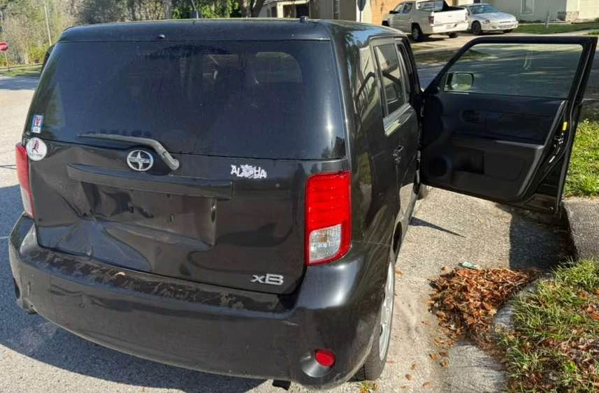 2011 Scion xB - Image 2 of 9