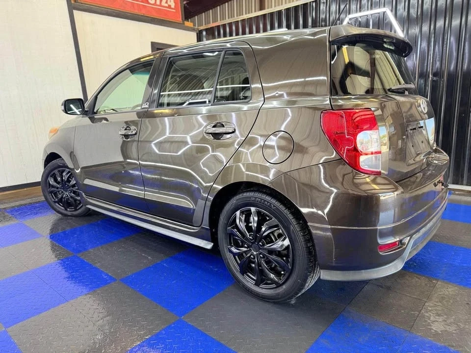 2011 Scion xD - Image 4 of 9