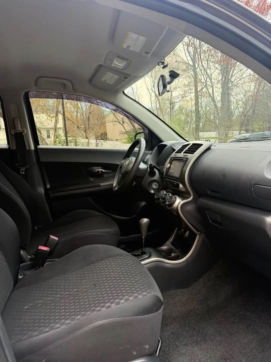 2011 Scion xD - Image 14 of 18