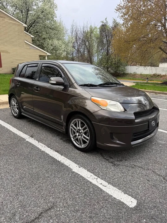 2011 Scion xD - Image 12 of 18