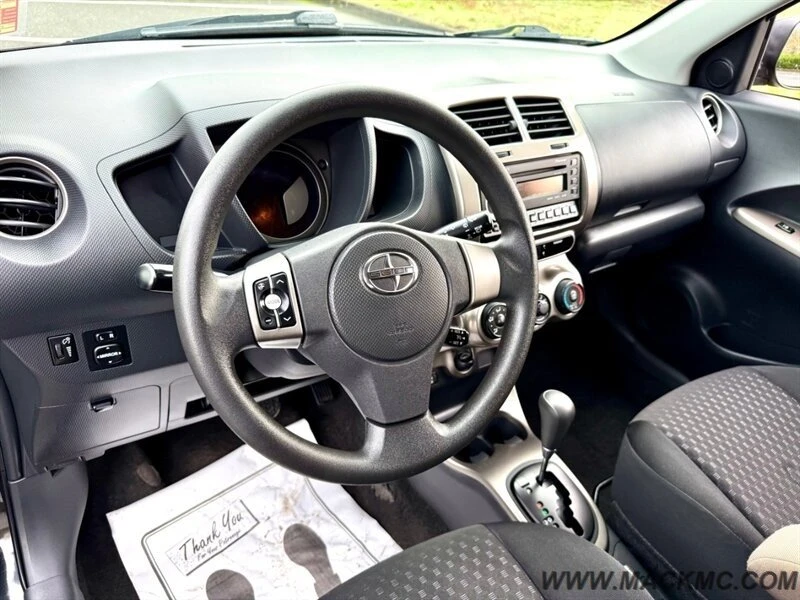 2011 Scion xD - Image 9 of 19