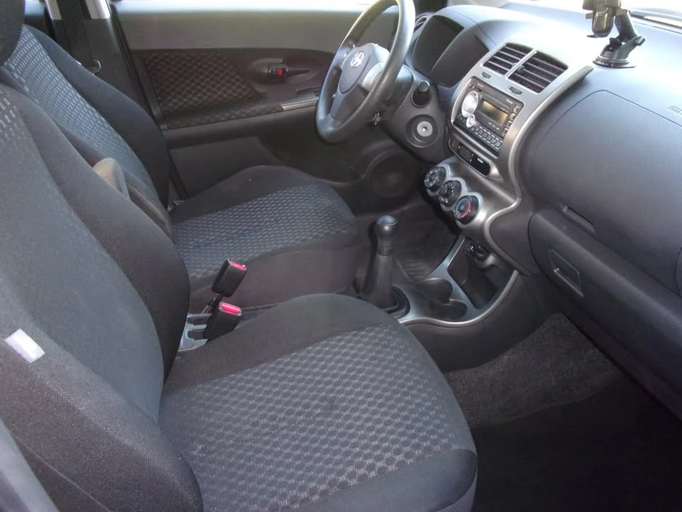 2011 Scion xD - Image 7 of 14