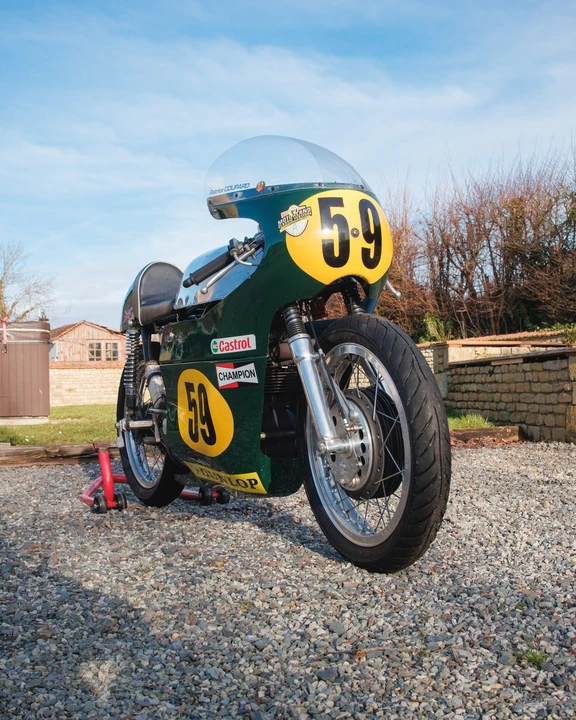 2011 Matchless - Image 2 of 30