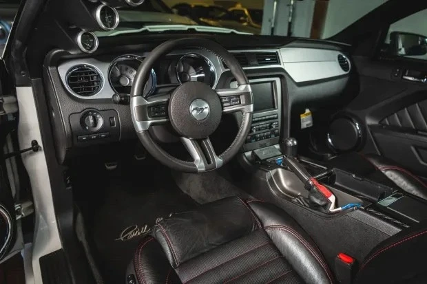 2011 Shelby GT350 - Image 9 of 21