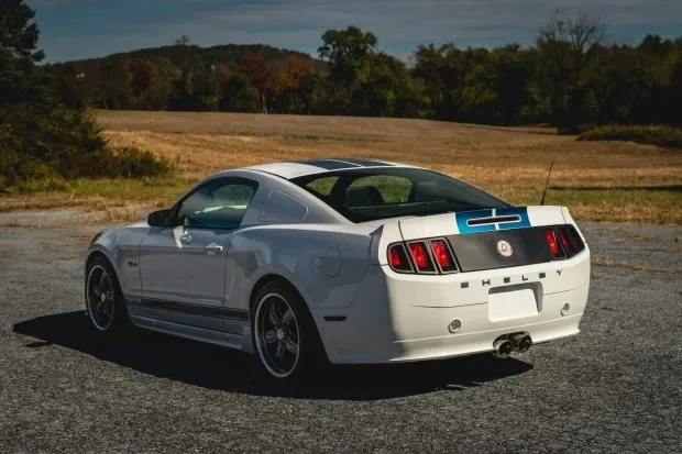 2011 Shelby GT350 - Image 2 of 21