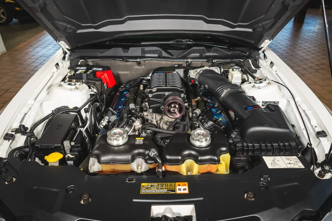 2011 Shelby GT350 - Image 16 of 21