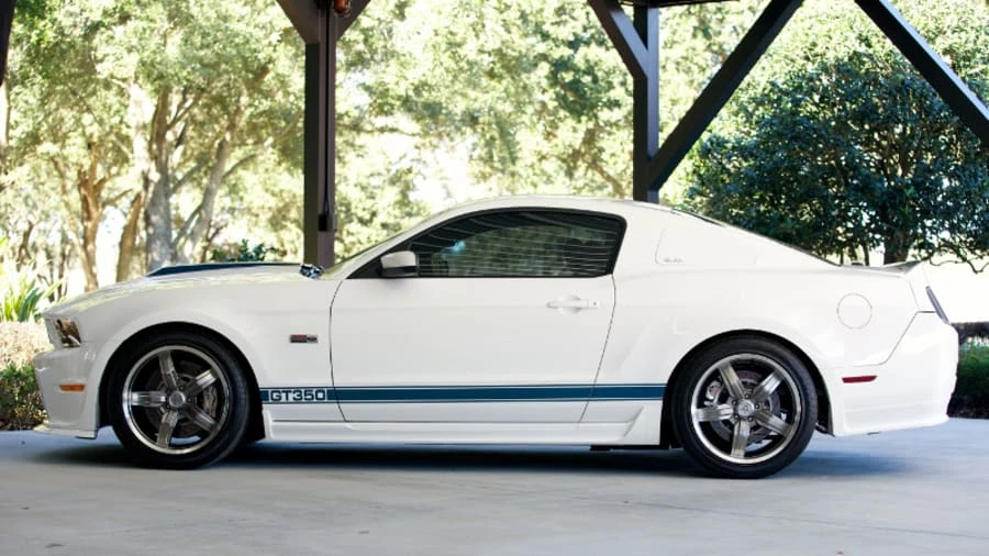 2011 Shelby GT350 - Image 2 of 12