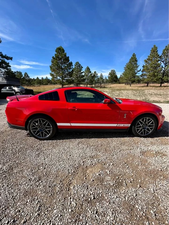 2011 Shelby GT500 - Image 2 of 17