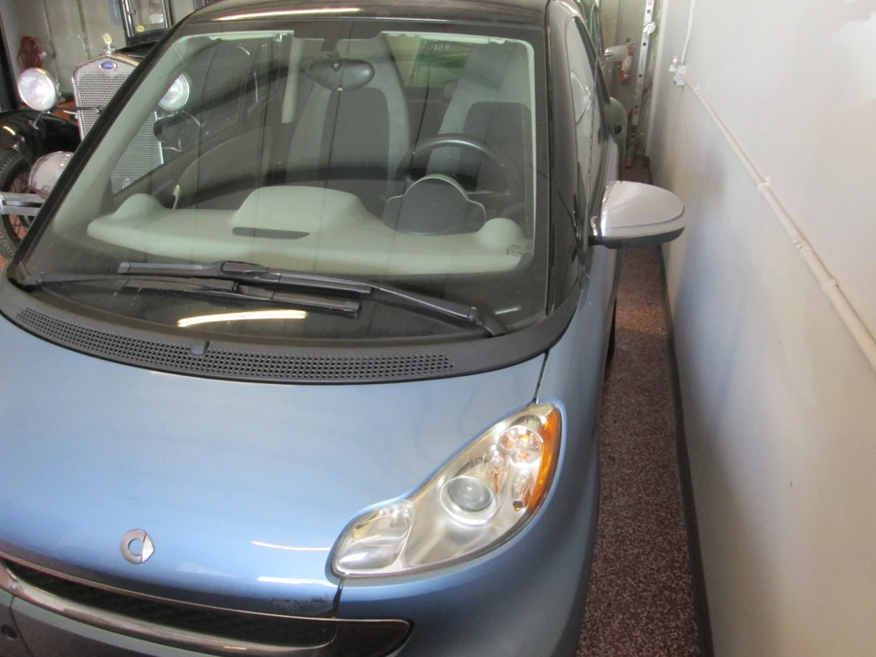 2011 Smart Fortwo 2nd Gen - Image 4 of 4