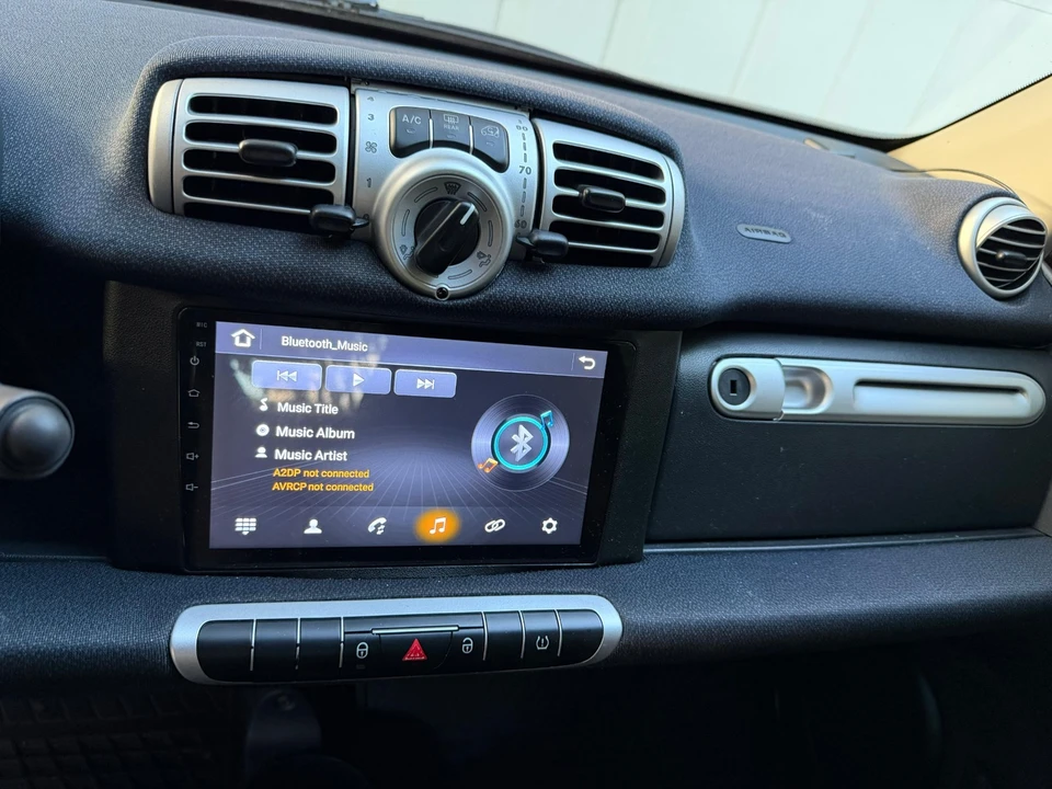 2011 Smart Fortwo 2nd Gen - Image 11 of 16