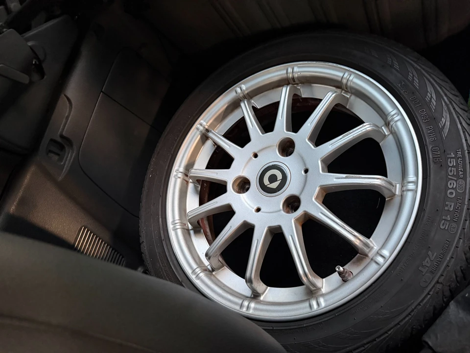 2011 Smart Fortwo 2nd Gen - Image 15 of 16