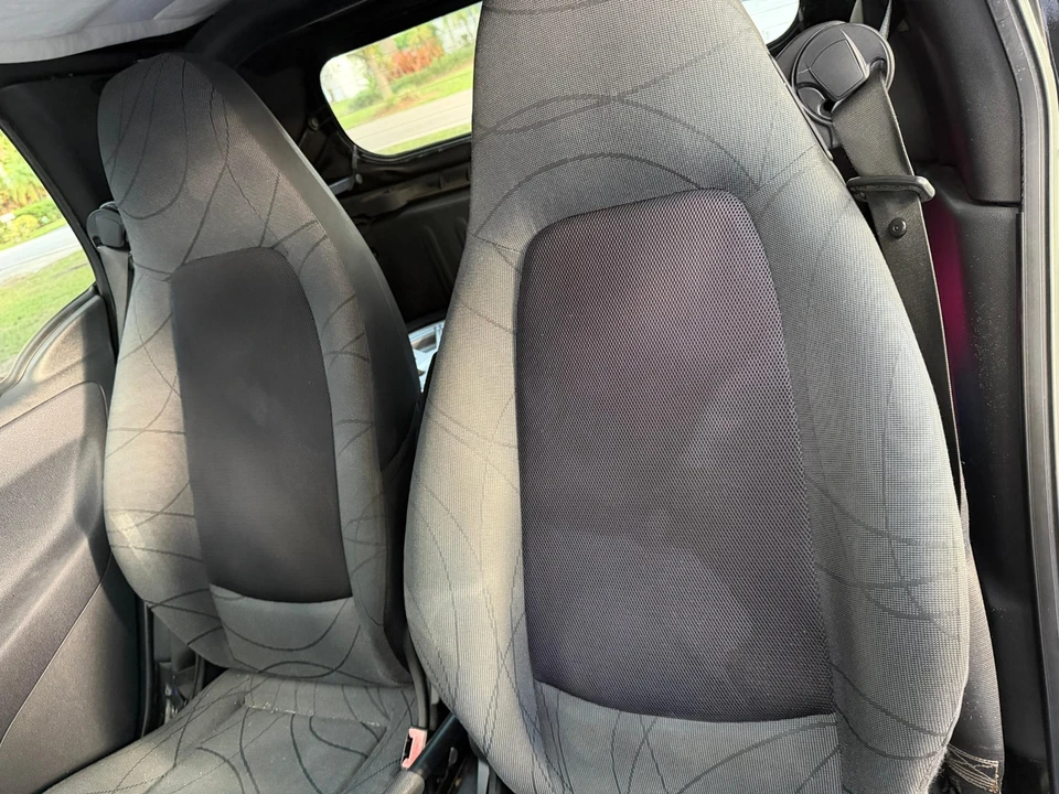 2011 Smart Fortwo 2nd Gen - Image 13 of 16