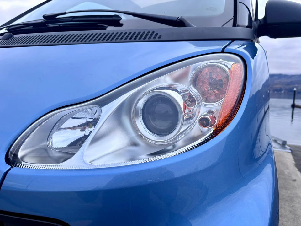 2011 Smart Fortwo 2nd Gen - Image 10 of 31