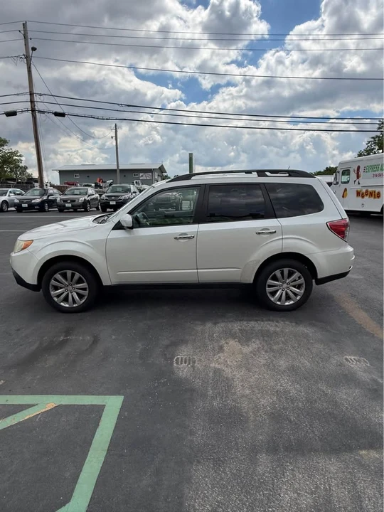2011 Subaru Forester 3rd Gen - Image 4 of 16