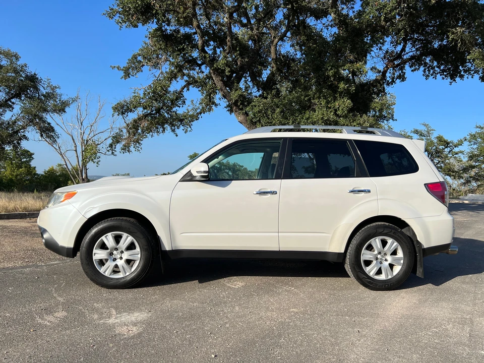 2011 Subaru Forester 3rd Gen - Image 8 of 31