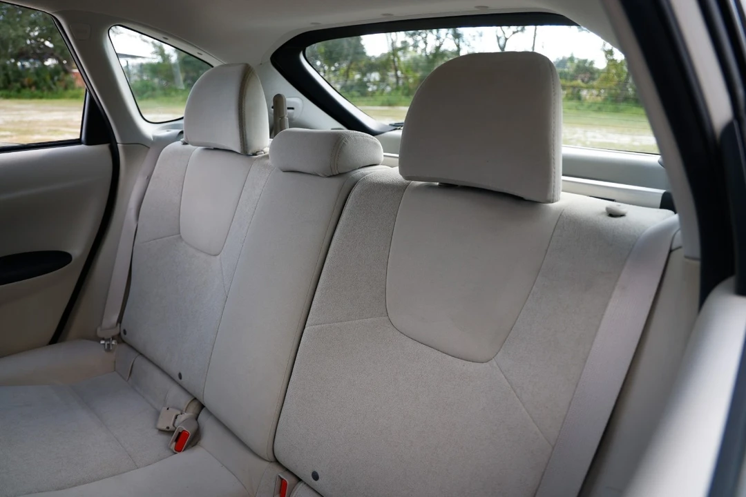 2011 Subaru Impreza 3rd Gen - Image 8 of 12