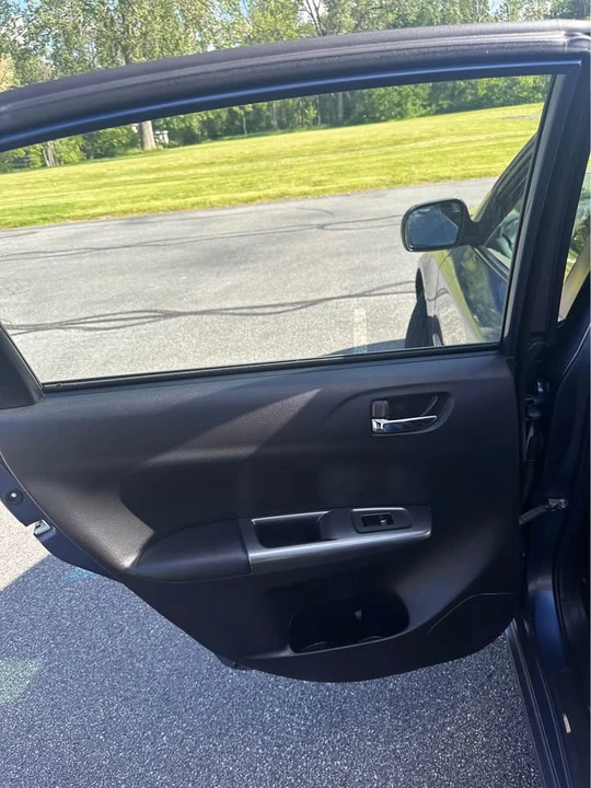 2011 Subaru Impreza 3rd Gen - Image 14 of 19