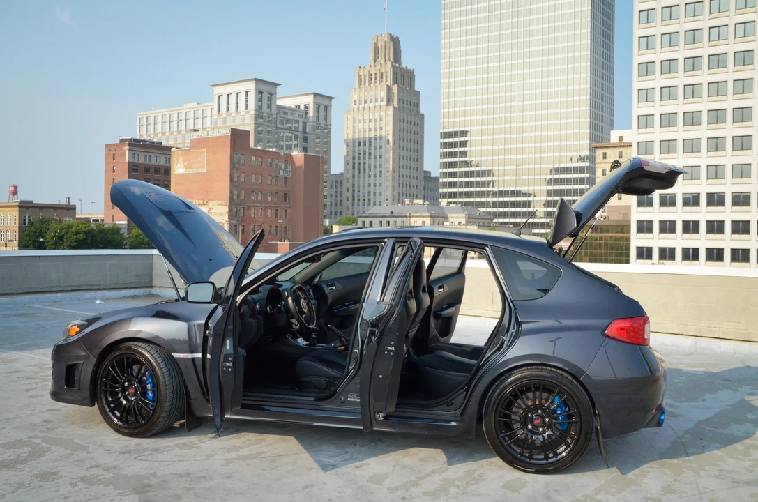 2011 Subaru Impreza WRX STi 3rd Gen - Image 17 of 31