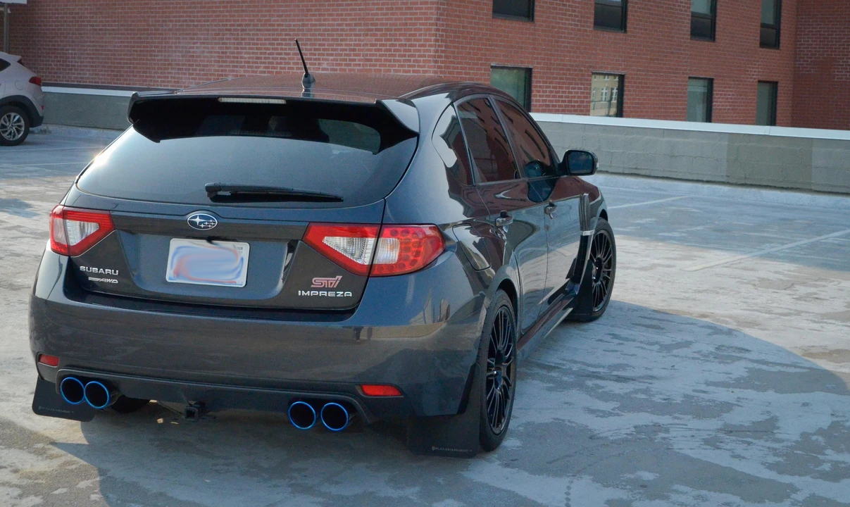 2011 Subaru Impreza WRX STi 3rd Gen - Image 10 of 31