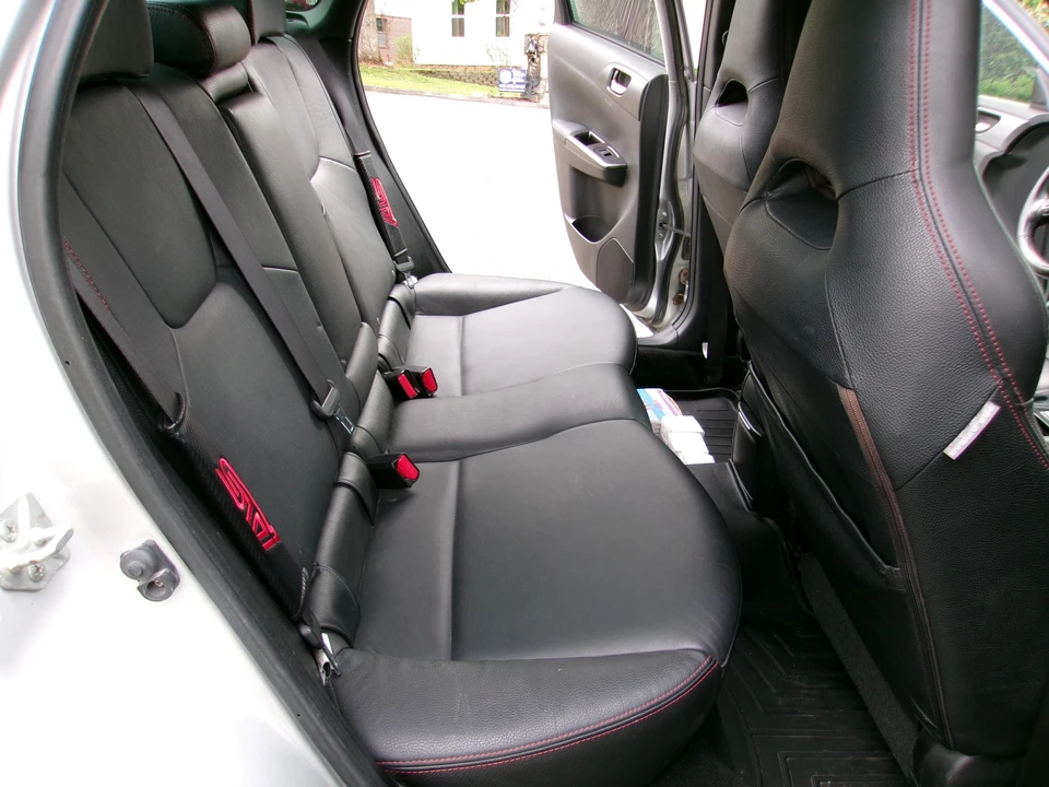 2011 Subaru Impreza WRX STi 3rd Gen - Image 25 of 31
