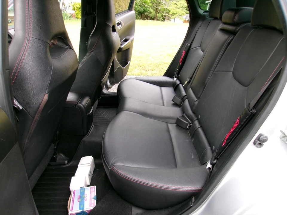 2011 Subaru Impreza WRX STi 3rd Gen - Image 23 of 31