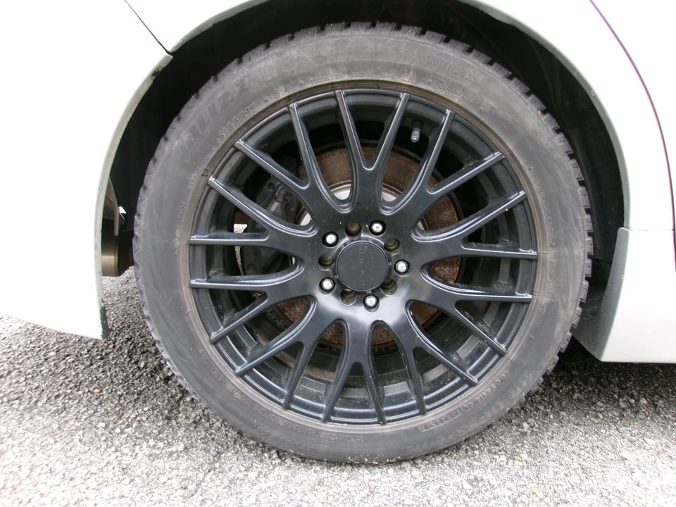 2011 Subaru Impreza WRX STi 3rd Gen - Image 16 of 31