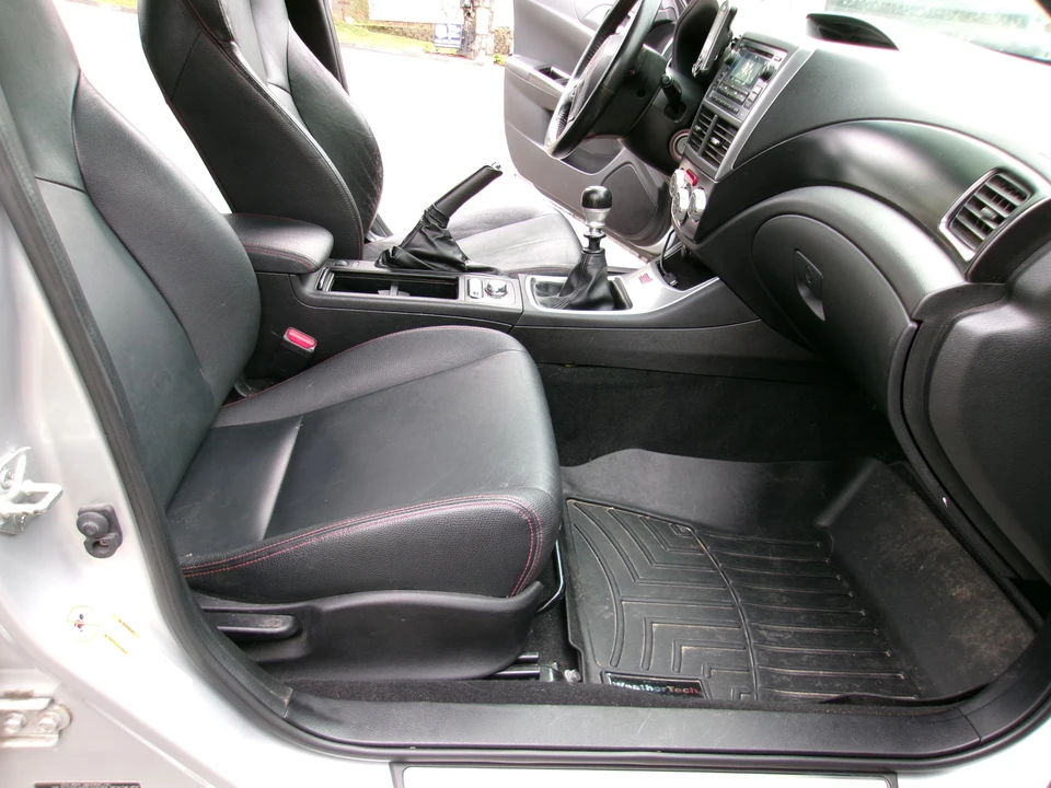 2011 Subaru Impreza WRX STi 3rd Gen - Image 22 of 31