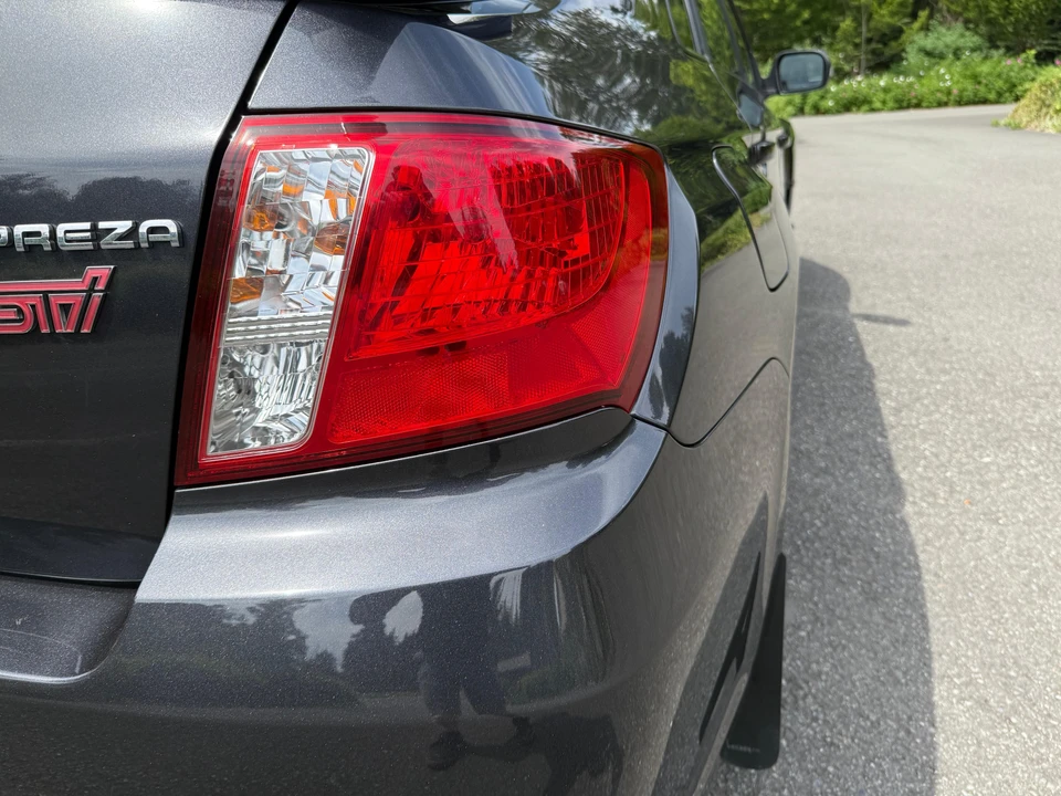2011 Subaru Impreza WRX STi 3rd Gen - Image 28 of 31