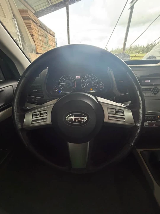 2011 Subaru Legacy 5th Gen - Image 8 of 10