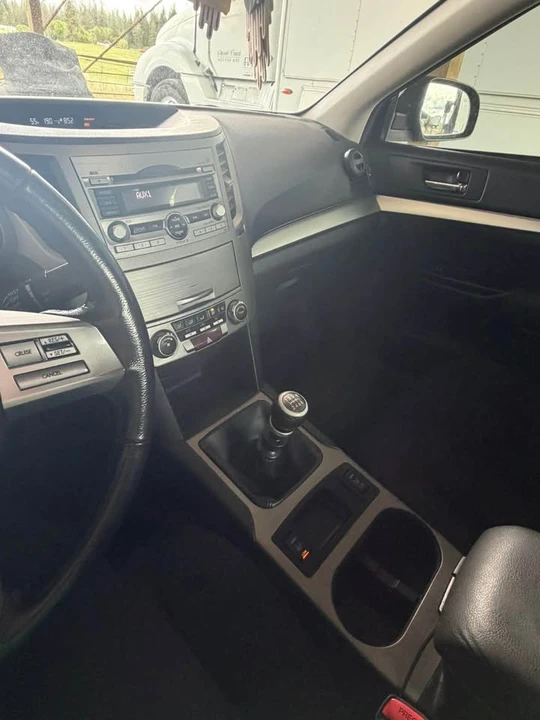 2011 Subaru Legacy 5th Gen - Image 6 of 10