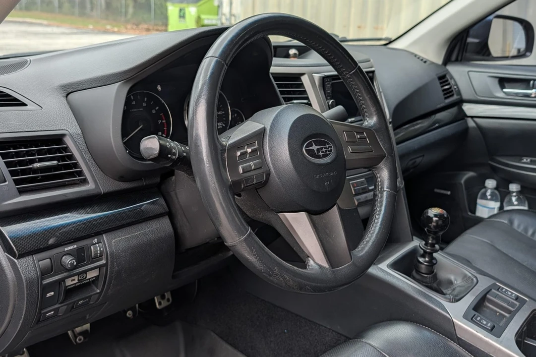 2011 Subaru Legacy 5th Gen - Image 5 of 8