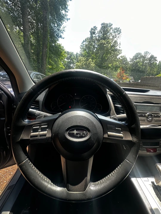 2011 Subaru Legacy 5th Gen - Image 5 of 12