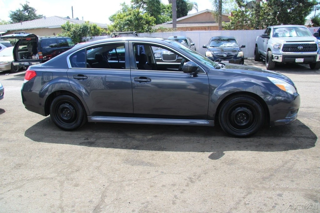 2011 Subaru Legacy 5th Gen - Image 8 of 21
