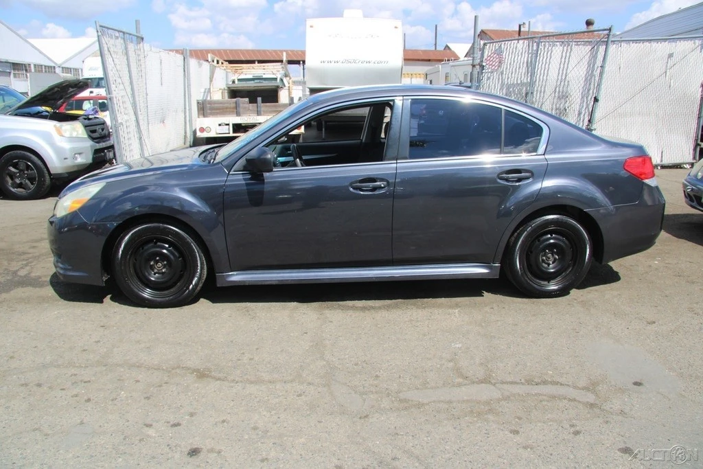 2011 Subaru Legacy 5th Gen - Image 3 of 21