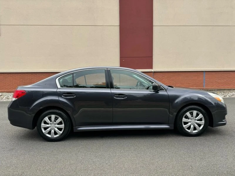 2011 Subaru Legacy 5th Gen - Image 4 of 12