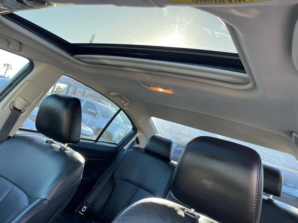 2011 Subaru Legacy 5th Gen - Image 11 of 17