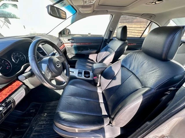 2011 Subaru Legacy 5th Gen - Image 9 of 12