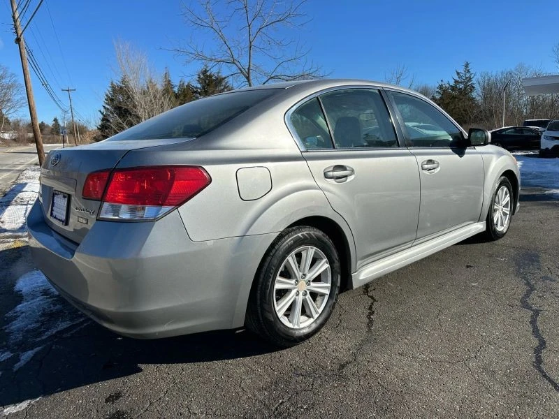 2011 Subaru Legacy 5th Gen - Image 6 of 12