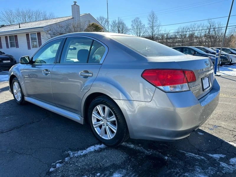 2011 Subaru Legacy 5th Gen - Image 4 of 12