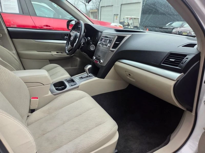2011 Subaru Legacy 5th Gen - Image 2 of 2