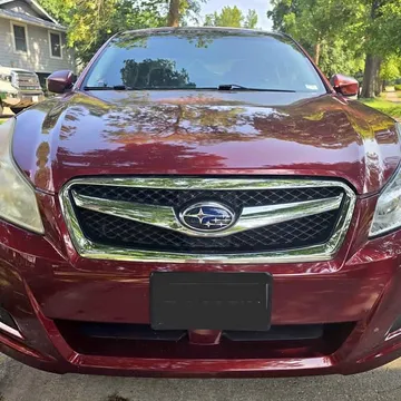 2011 Subaru Legacy 2.5i Premium Sedan 4D