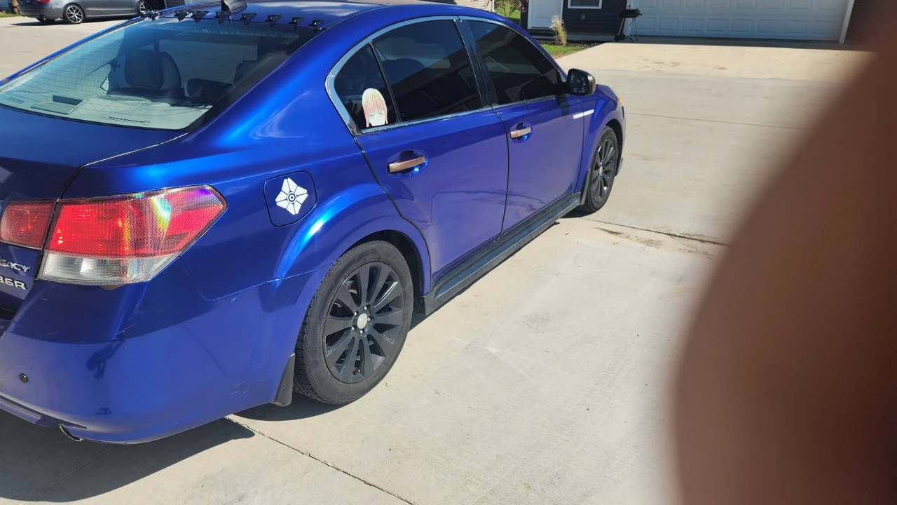 2011 Subaru Legacy 5th Gen - Image 7 of 31