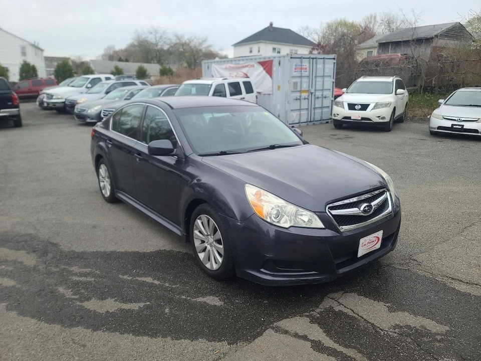 2011 Subaru Legacy 5th Gen - Image 9 of 21