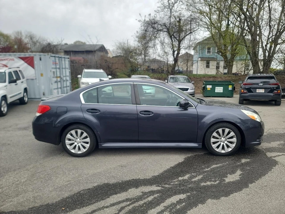 2011 Subaru Legacy 5th Gen - Image 8 of 21