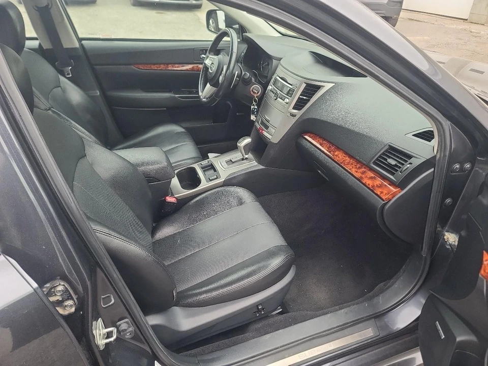 2011 Subaru Legacy 5th Gen - Image 14 of 21