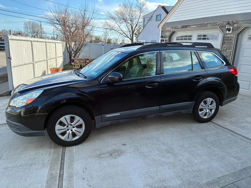 2011 Subaru Outback 4th Gen - Image 4 of 20