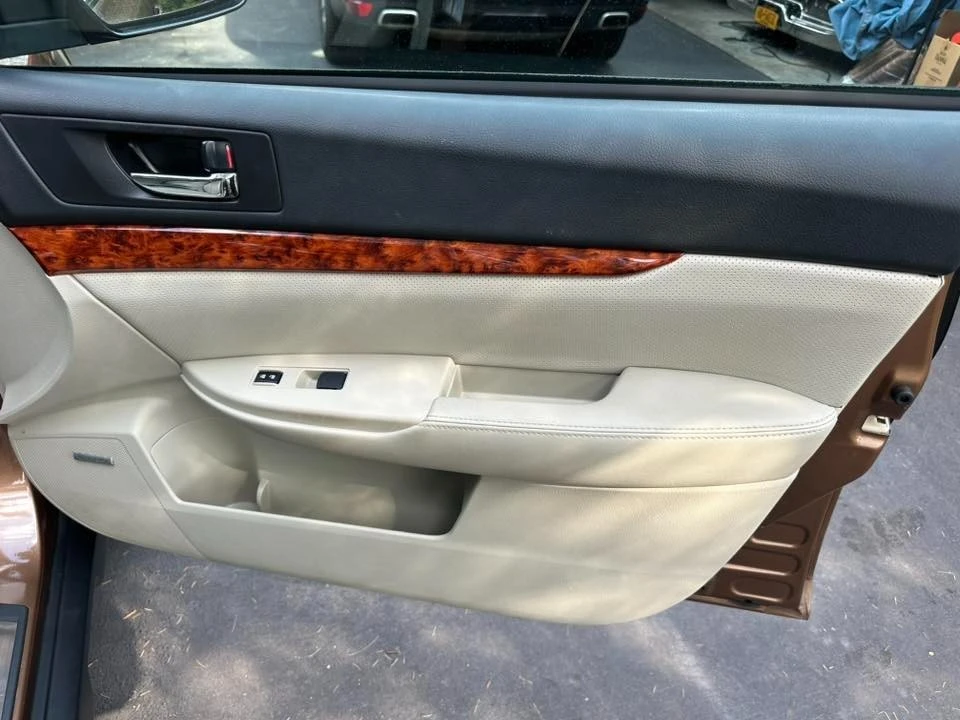 2011 Subaru Outback 4th Gen - Image 14 of 20